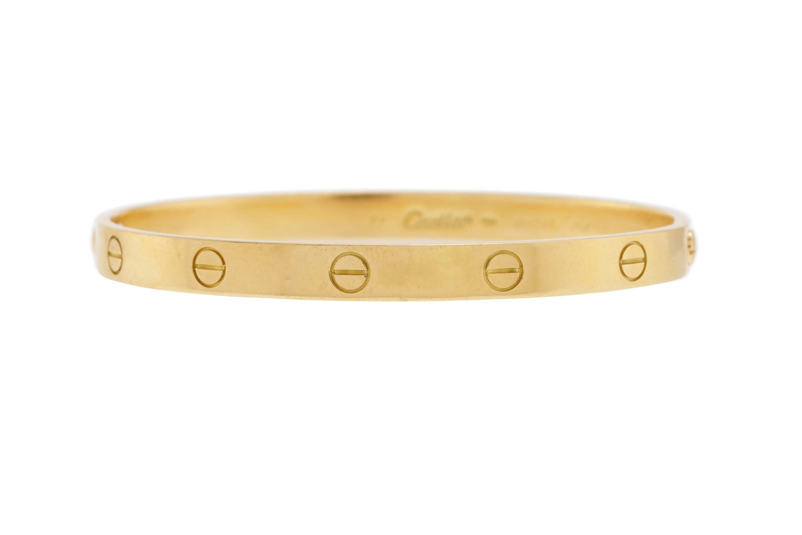 Cartier, Love, bracelet or 750, signé, numéroté 585243, circ. 19 cm, 30g: Cartier, Love, bracelet or 750, signé, numéroté 585243, circ. 19 cm, 30g Condition Bon état de conservation général. Présence de nombreuses rayures à l'or.