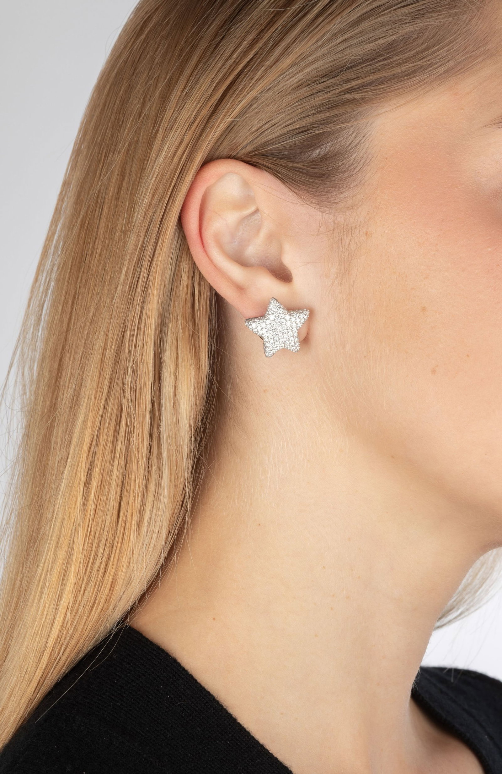 Breuning, paire de boucles d'oreilles étoiles or gris 750 pavées de diamants taille brilla - 3