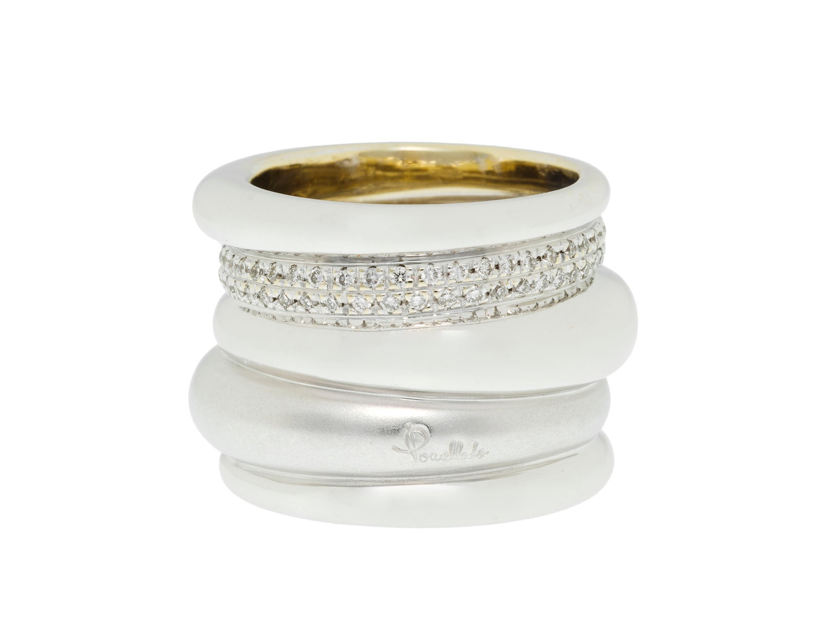 Pomellato, bague or gris 750 poli et satiné à décor godronné sertie de diamants : Pomellato, bague or gris 750 poli et satiné à décor godronné sertie de diamants taille brillant, signée, doigt 54-14, 21g Condition Très bon état de conservation