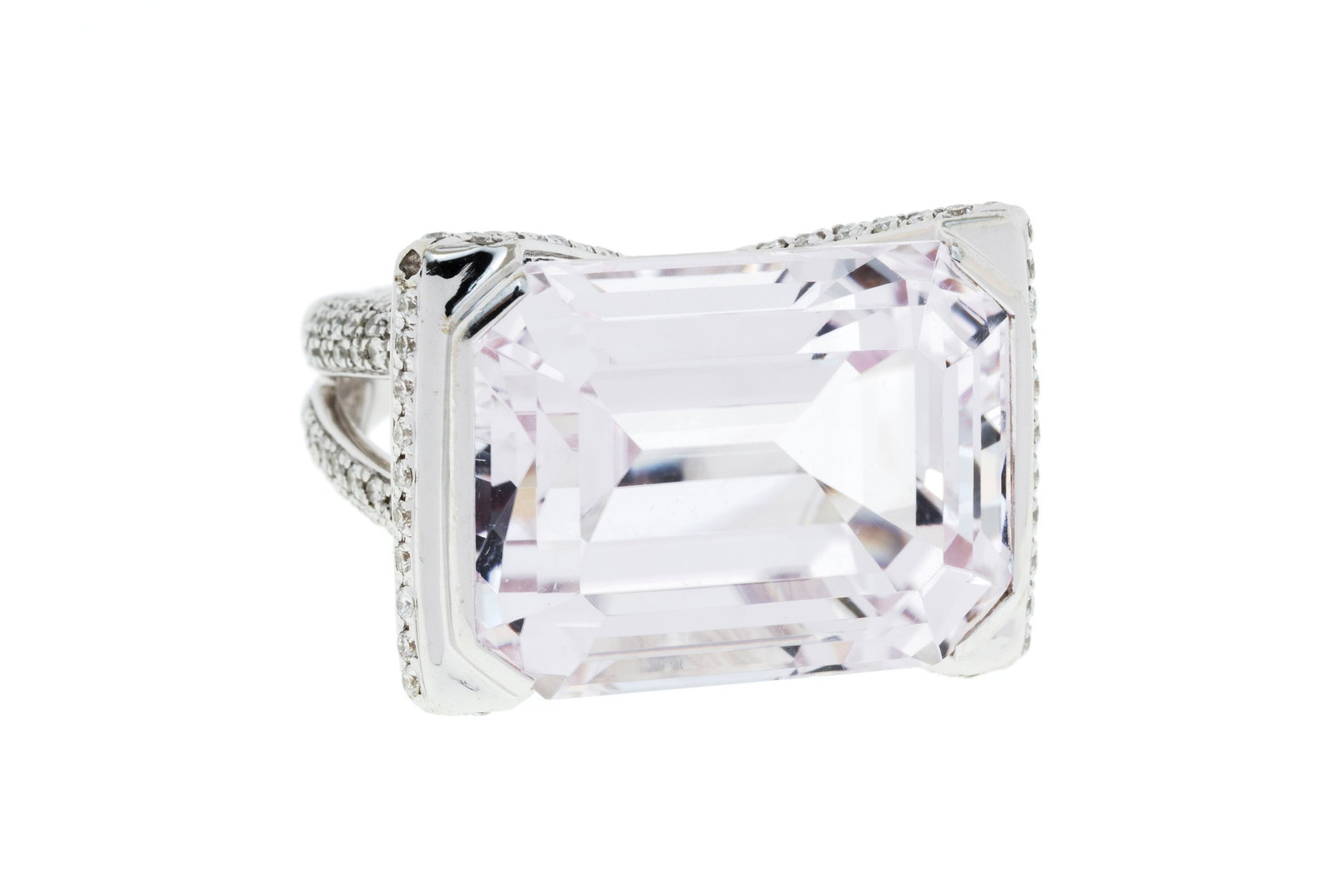 Edward Nahum, bague or gris 750 pavée de diamants taille brillant et sertie d'une kunzite octog - 2