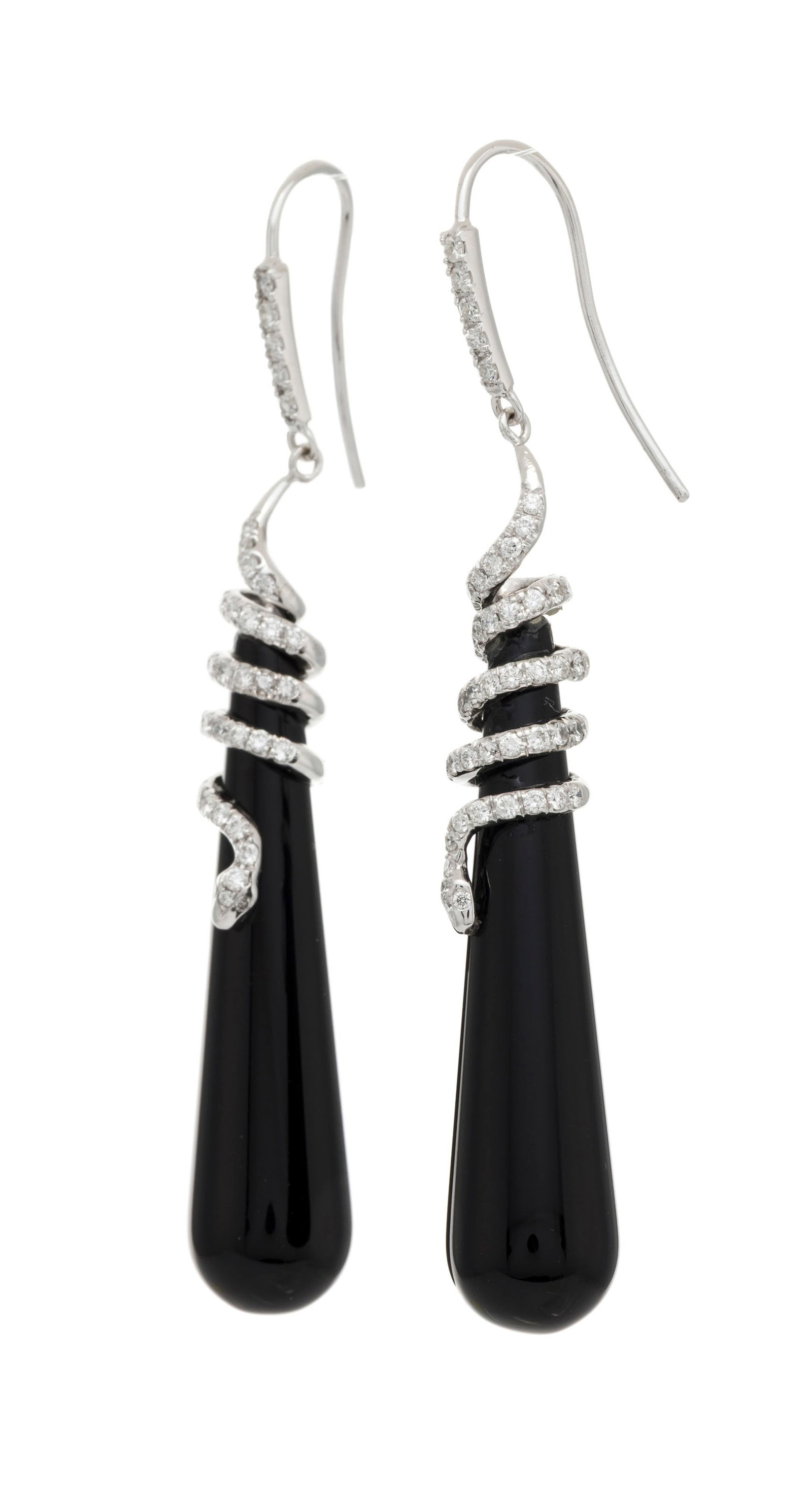 Paire de pendants d'oreilles or gris 750 à décor de serpents sertis de diamants s'enroulan - 2
