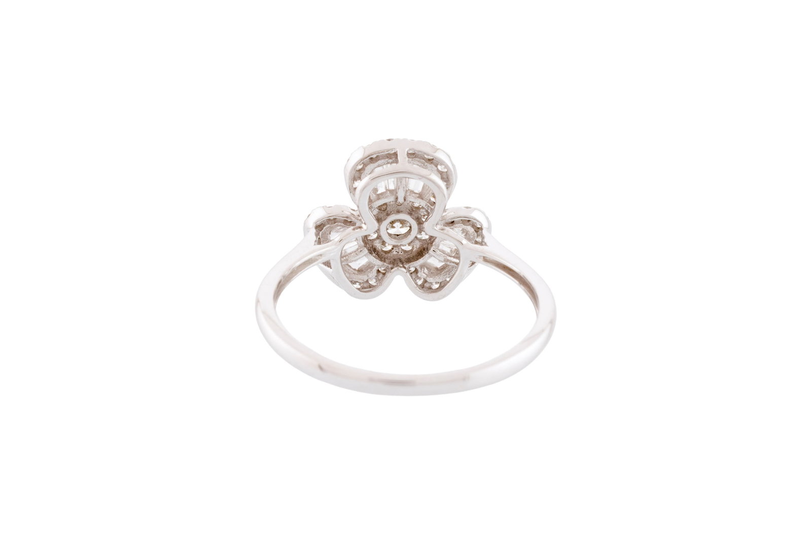 Bague trèfle "illusion" or gris 750 sertie de diamants taille brillant et baguette, doigt 53-13 - 3