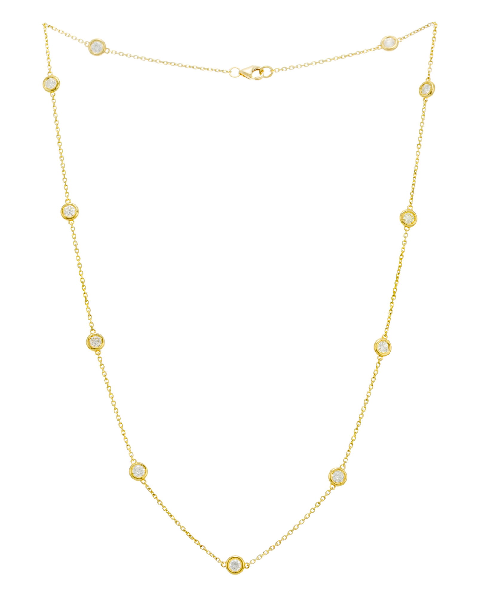 Collier or 750 serti lunette de diamants taille brillant, long. 43.5 cm: Collier or 750 serti lunette de diamants taille brillant, long. 43.5 cm Condition Très bon état de conservation général.