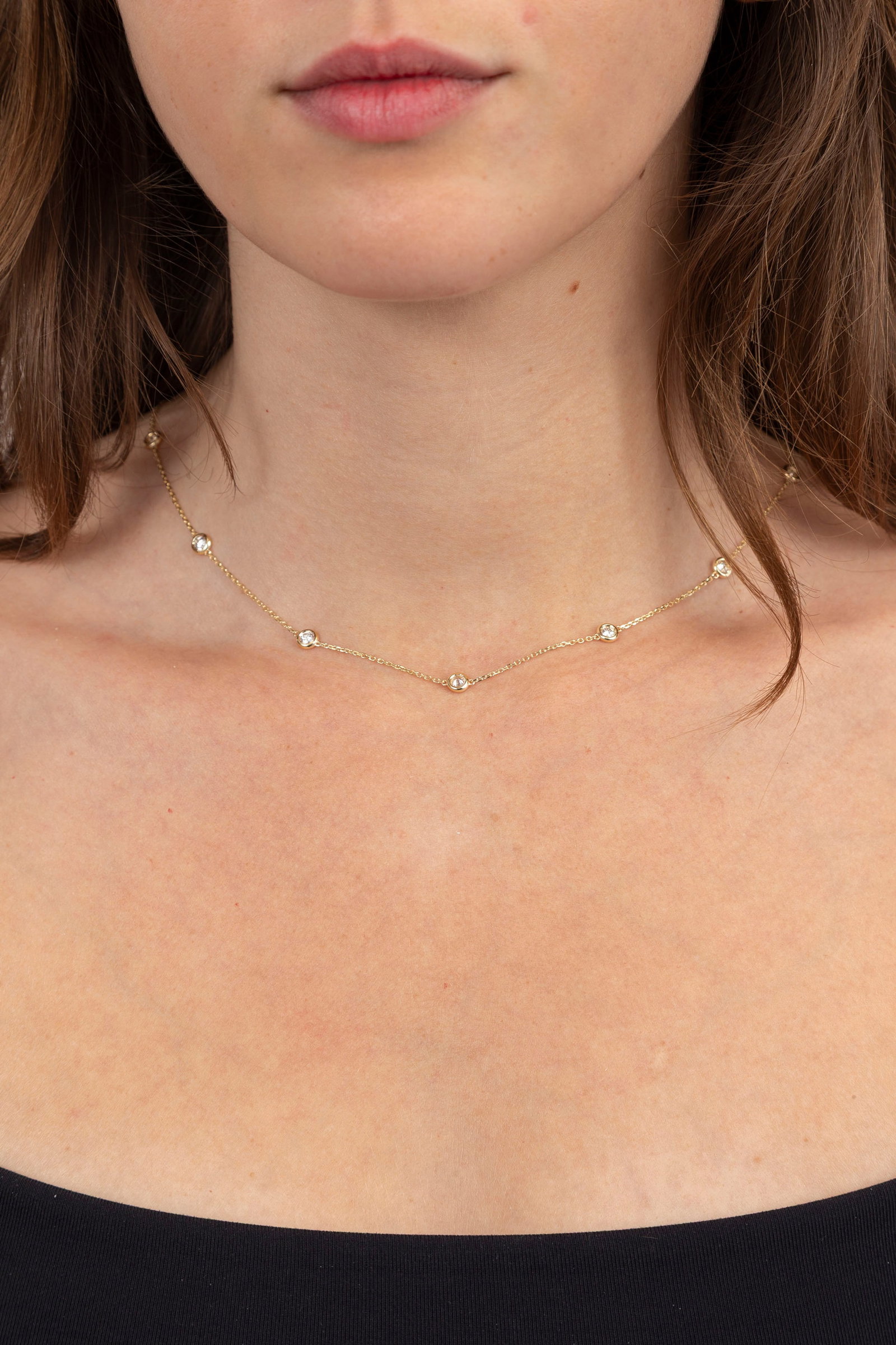 Collier or 750 serti lunette de diamants taille brillant, long. 43.5 cm - 2
