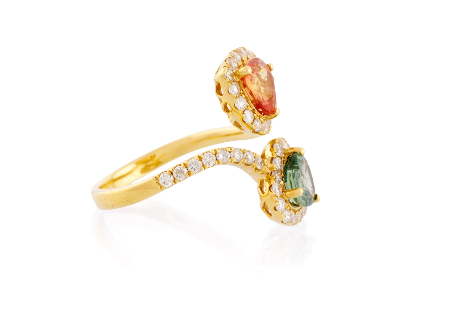 Bague Toi & Moi or 750 sertie de saphirs taille cœur, l'un orange et l'autre vert, entouré - 2