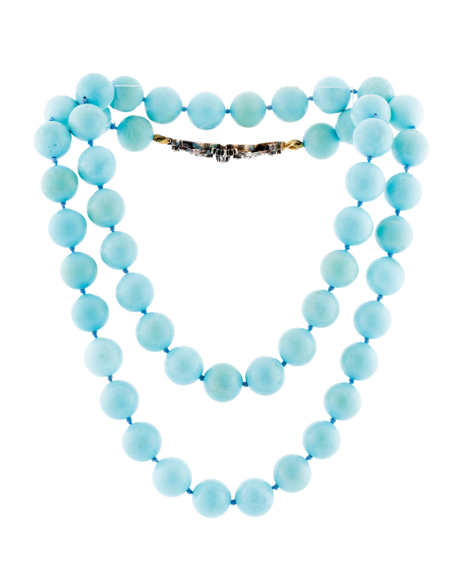 Long collier composé de billes imitant la turquoise, fermoir XIXe s. or et argent serti de diam: Long collier composé de billes imitant la turquoise, fermoir XIXe s. or et argent serti de diamants taille rose et ancienne, long. 94 cm Condition Bon état de conservation