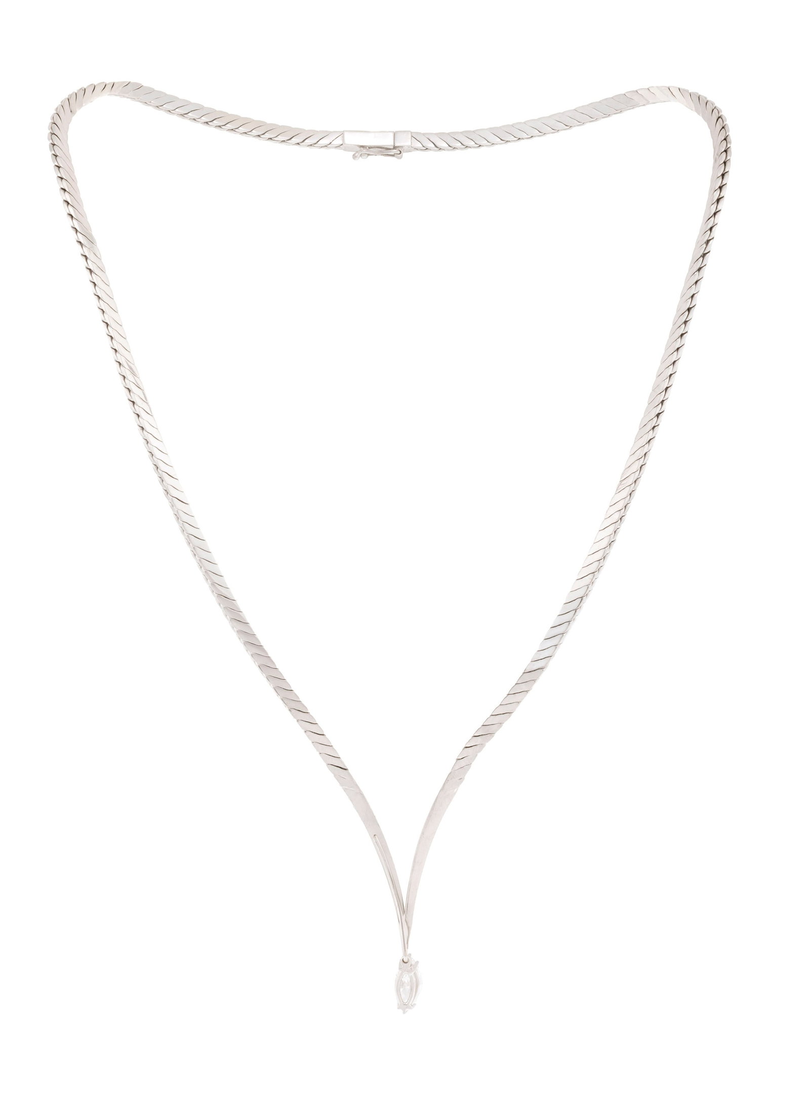 Collier or gris 750 texturé à maille plate dont le centre est serti de diamants taille bri - 3