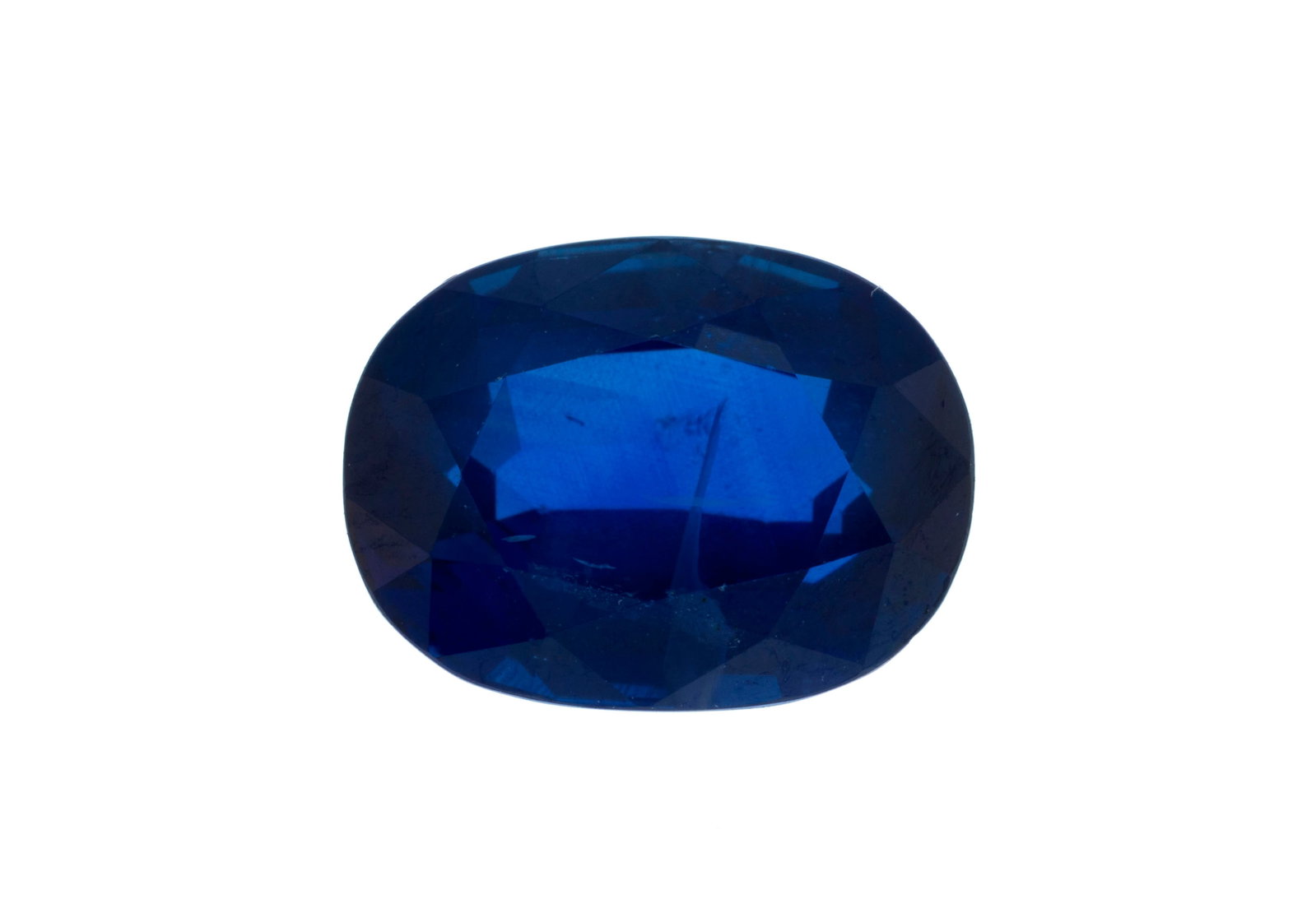 Un saphir taille ovale sur papier de 3.12 carats: Un saphir taille ovale sur papier de 3.12 carats