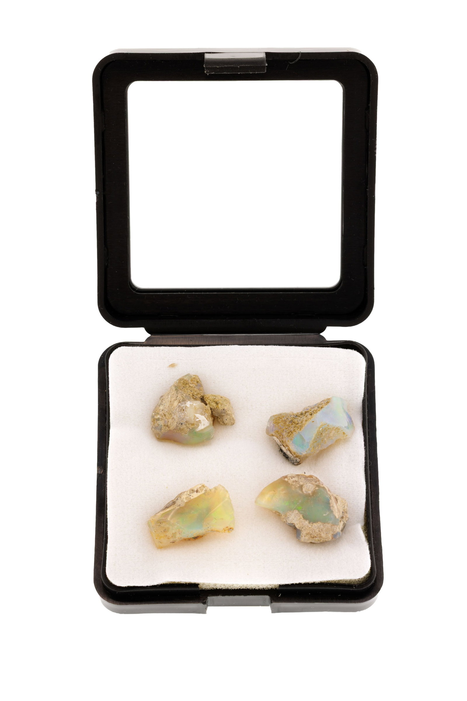 Lot d'opales sur papier, 67.60 carats de polies et 25.14 carats de brut - 3