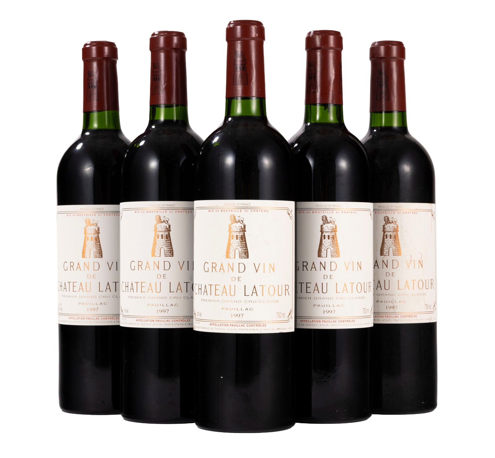 Ch. Latour, 1997, Pauillac, 1er grand cru classé, 5 bts: Ch. Latour, 1997, Pauillac, 1er grand cru classé, 5 bts Condition niveau bas goulot et très légèrement bas marques sur les étiquettes