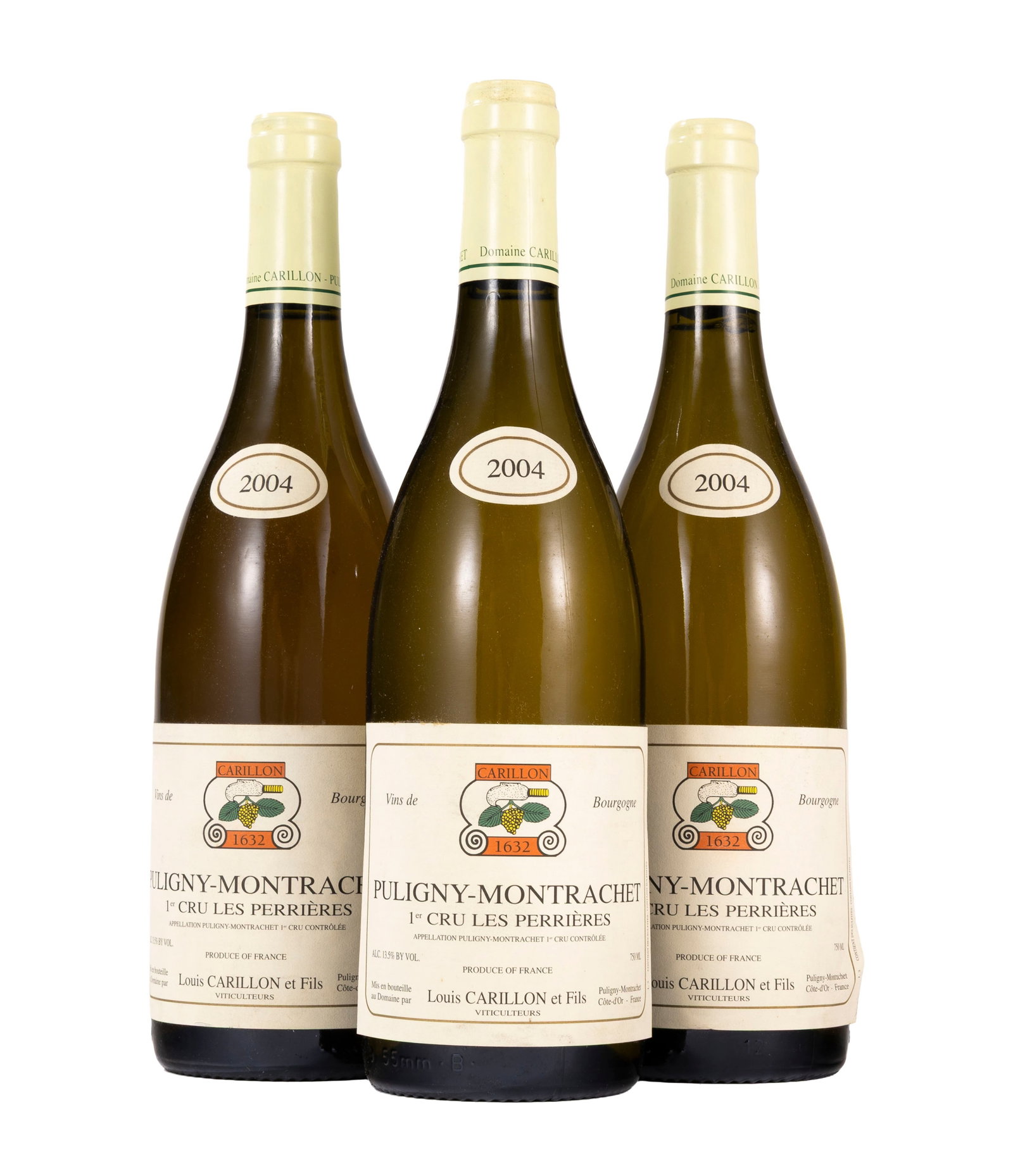 Domaine Louis Carillon et Fils, Puligny-Montrachet Les Perrières, 2004, 3 bts: Domaine Louis Carillon et Fils, Puligny-Montrachet Les Perrières, 2004, 3 bts Condition décollement des étiquettes niveau: moins de 2 cm