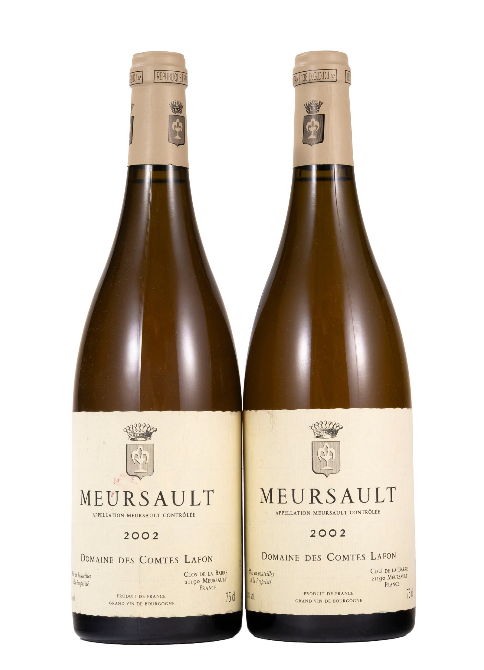 Domaine des Comtes Lafon, Meursault, 2002, 2 bts: Domaine des Comtes Lafon, Meursault, 2002, 2 bts Condition niveau: moins de 2 cm
