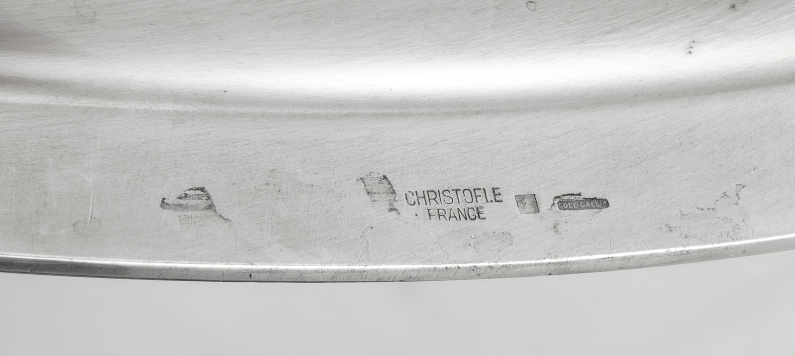 Christofle. Ensemble d'1 plat ovale et 1 plateau de service en métal argenté, modèle  - 5