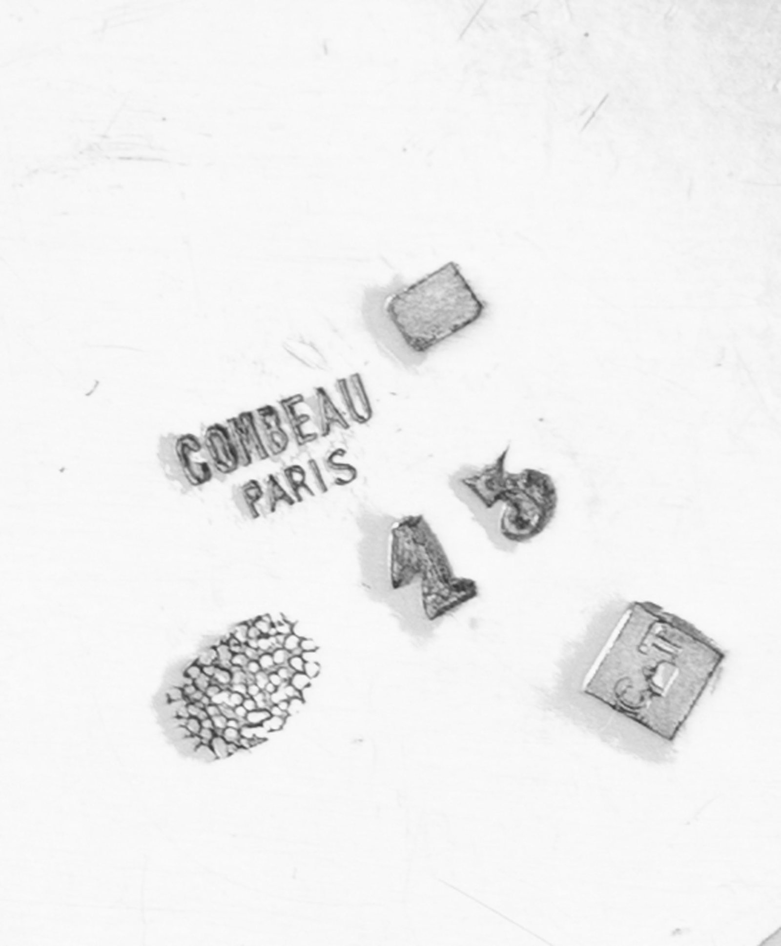 Ensemble de 2 shakers et 1 seau à champagne en métal argenté, XXe s., les anses annea - 4