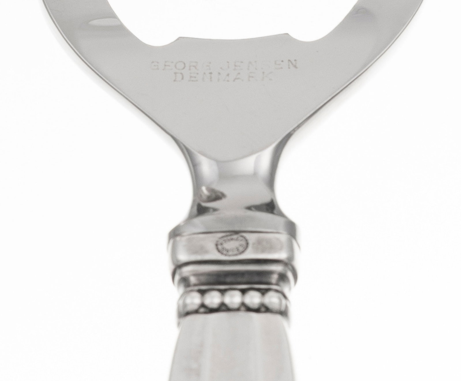 Georg Jensen. Ensemble d'1 décapsuleur, 1 cuiller à sauce et 1 couteau à fromage en a - 4