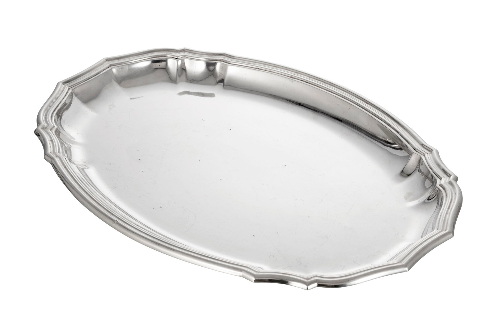 Puiforcat. Ensemble de 2 plats ronds et 1 plat ovale en argent Minerve 1er titre, Paris, XXe s., la  - 3
