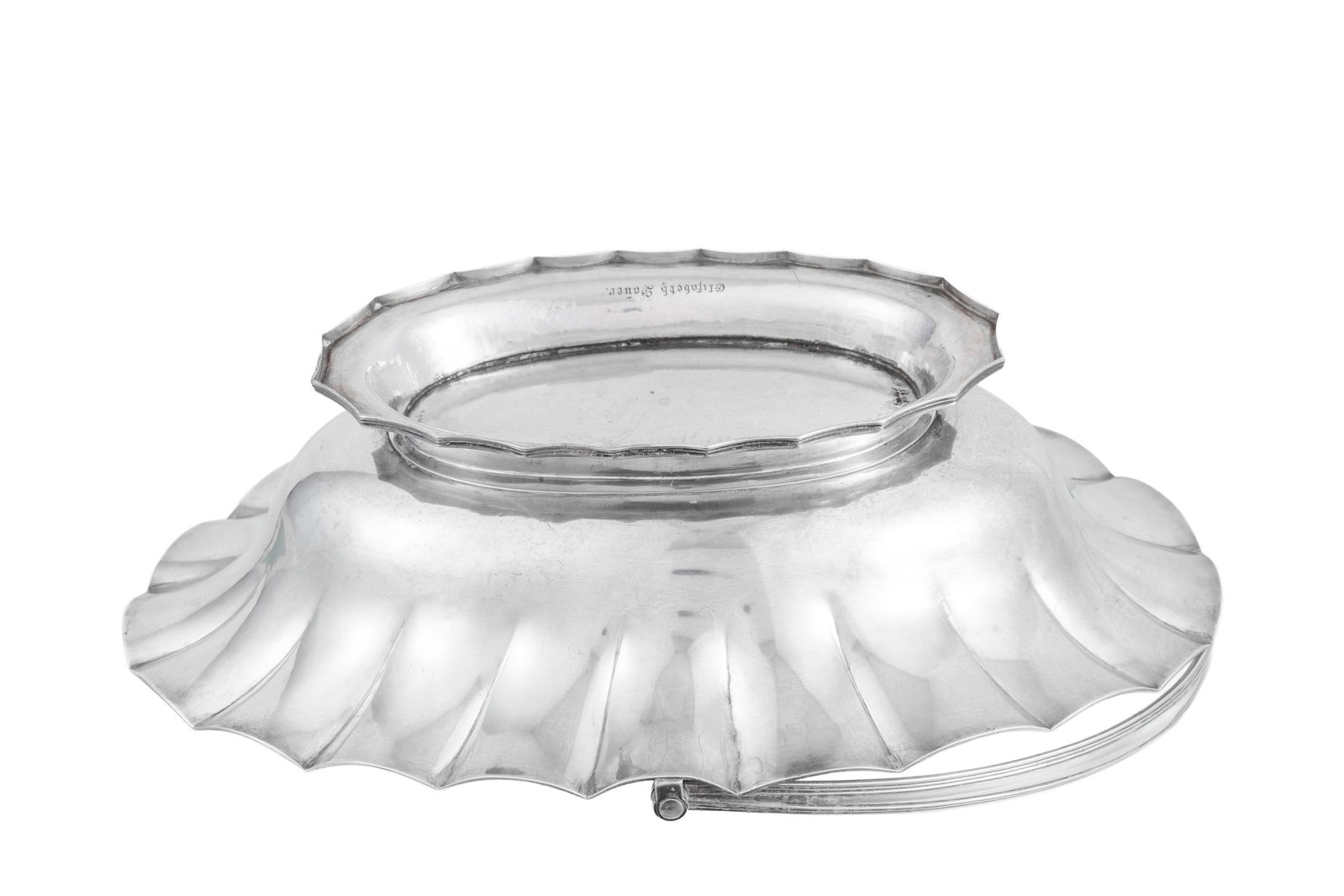 Panier sur talon à anse en argent anglais, à côtes pincées et décor grav - 7