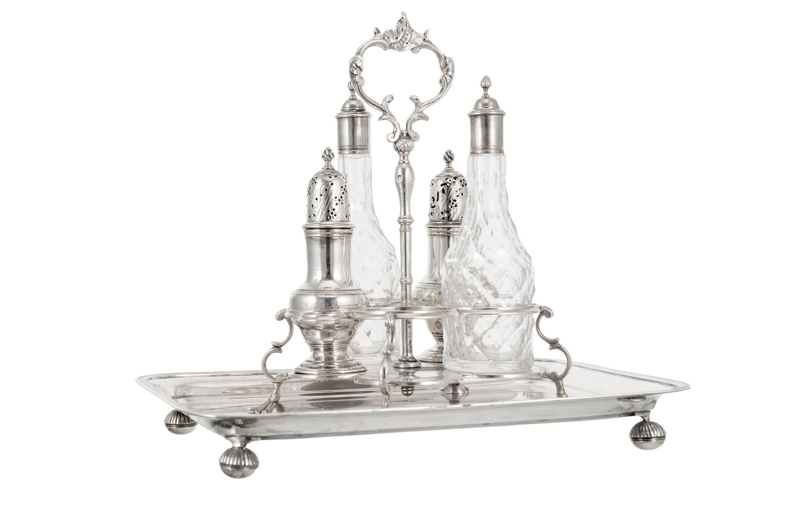 Ensemble d'1 nécessaire à condiments en argent et verre, Londres, XVIIIe s. et 1 petit pla - 2