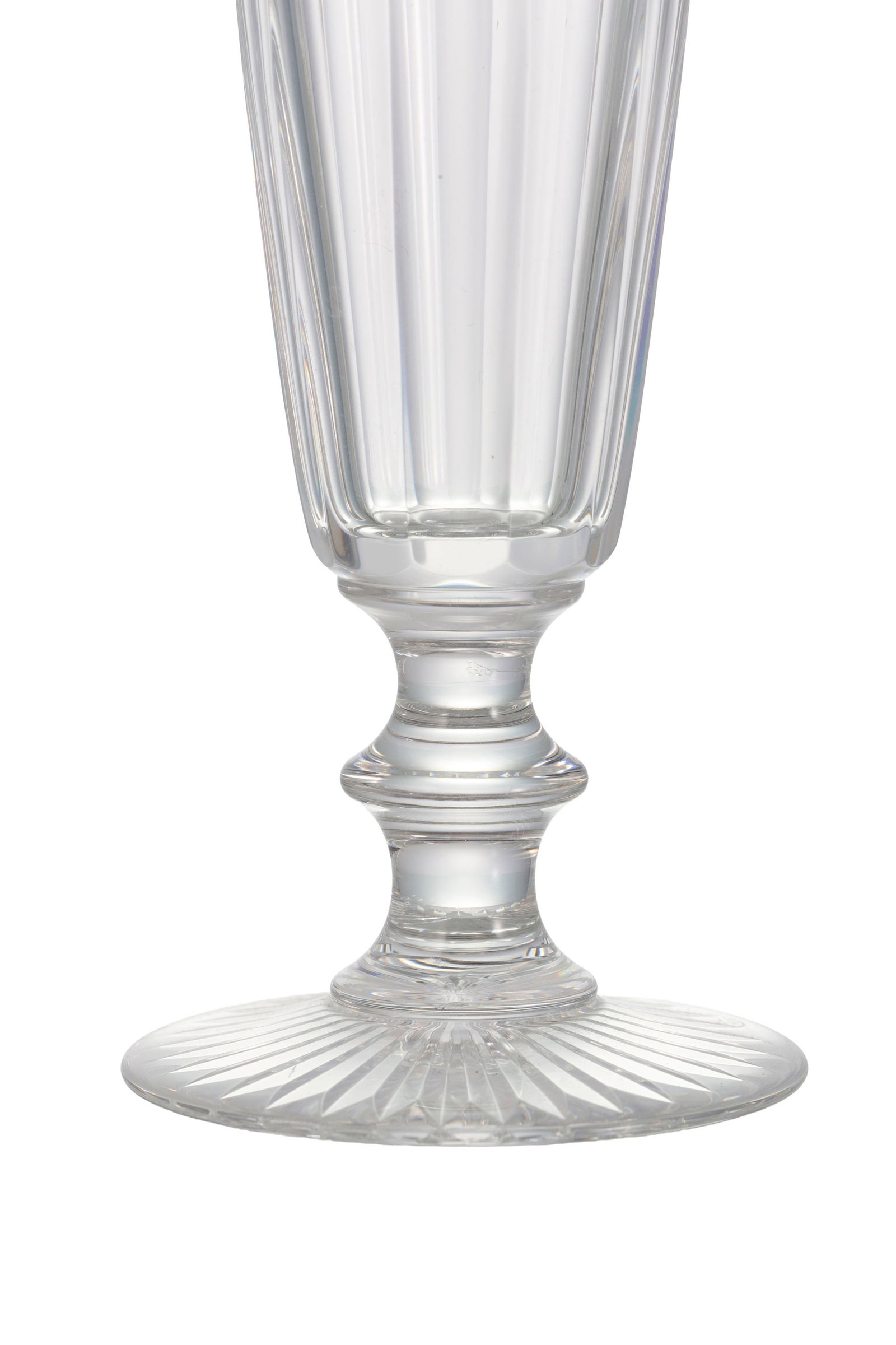 Baccarat. Service de verres en cristal, modèle Jonzac, comprenant 42 pièces: 10 flûte - 3