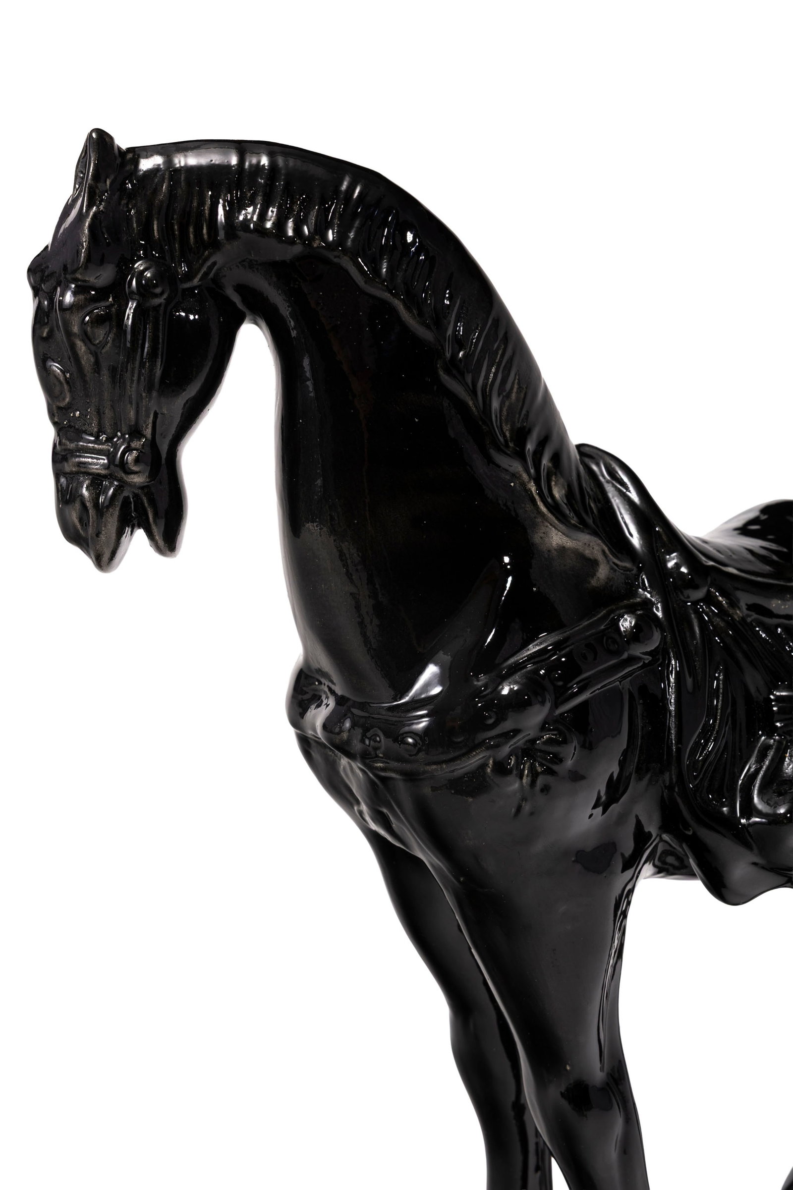 Cheval de style Tang en faïence à glaçure noire, XXe s., h. 36 cm - 5