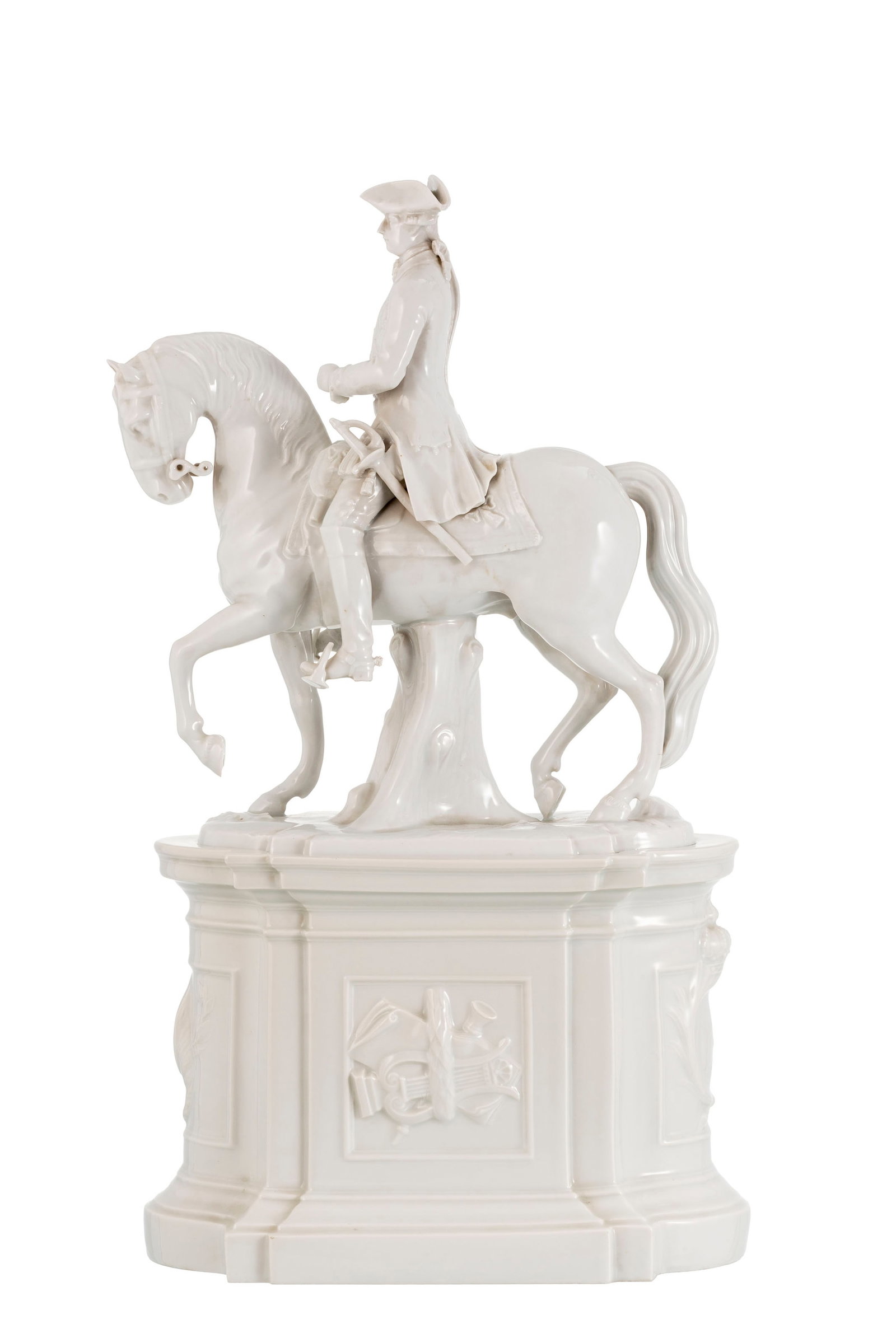 Frédéric II à cheval, en porcelaine de Füsrtenberg, XXe s., en 2 parties, d'apr& - 2