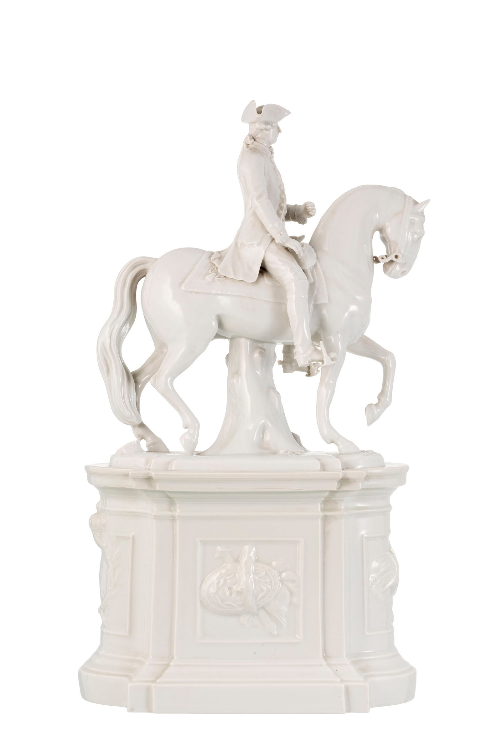 Frédéric II à cheval, en porcelaine de Füsrtenberg, XXe s., en 2 parties, d'apr& - 3