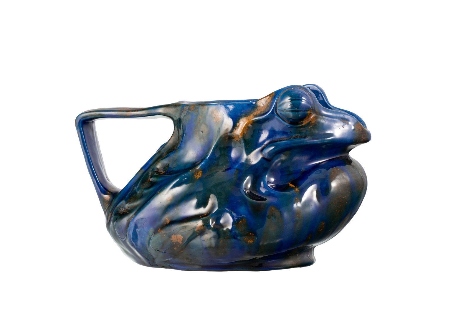 Pichet crapaud en céramique, à glaçure bleue et nuances orangées, XXe s., h. 14,: Pichet crapaud en céramique, à glaçure bleue et nuances orangées, XXe s., h. 14,5 cm. On joint: 1 pichet en céramique rouge