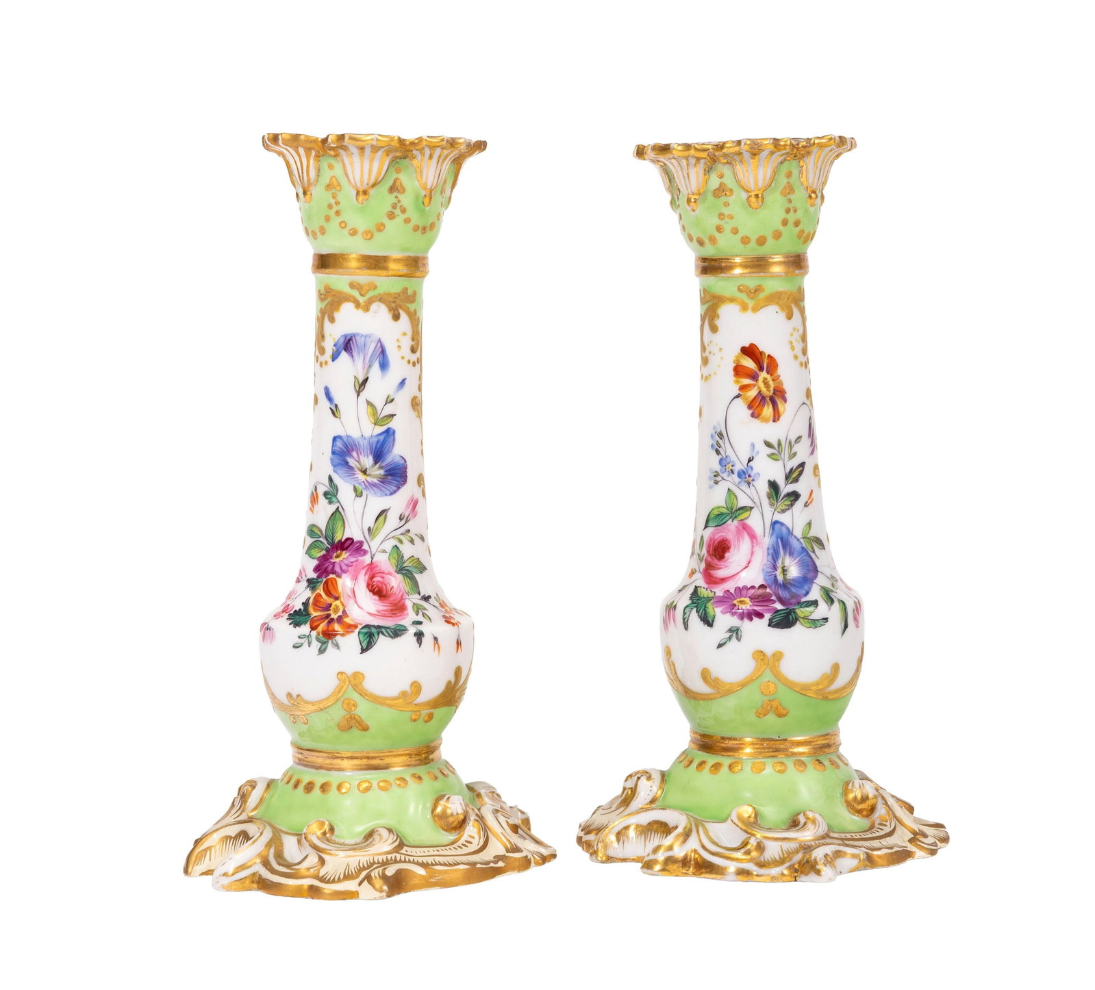 Jacob Petit. Ensemble de 2 paires de bougeoirs en porcelaine, Paris, XIXe s., à décor de f - 4