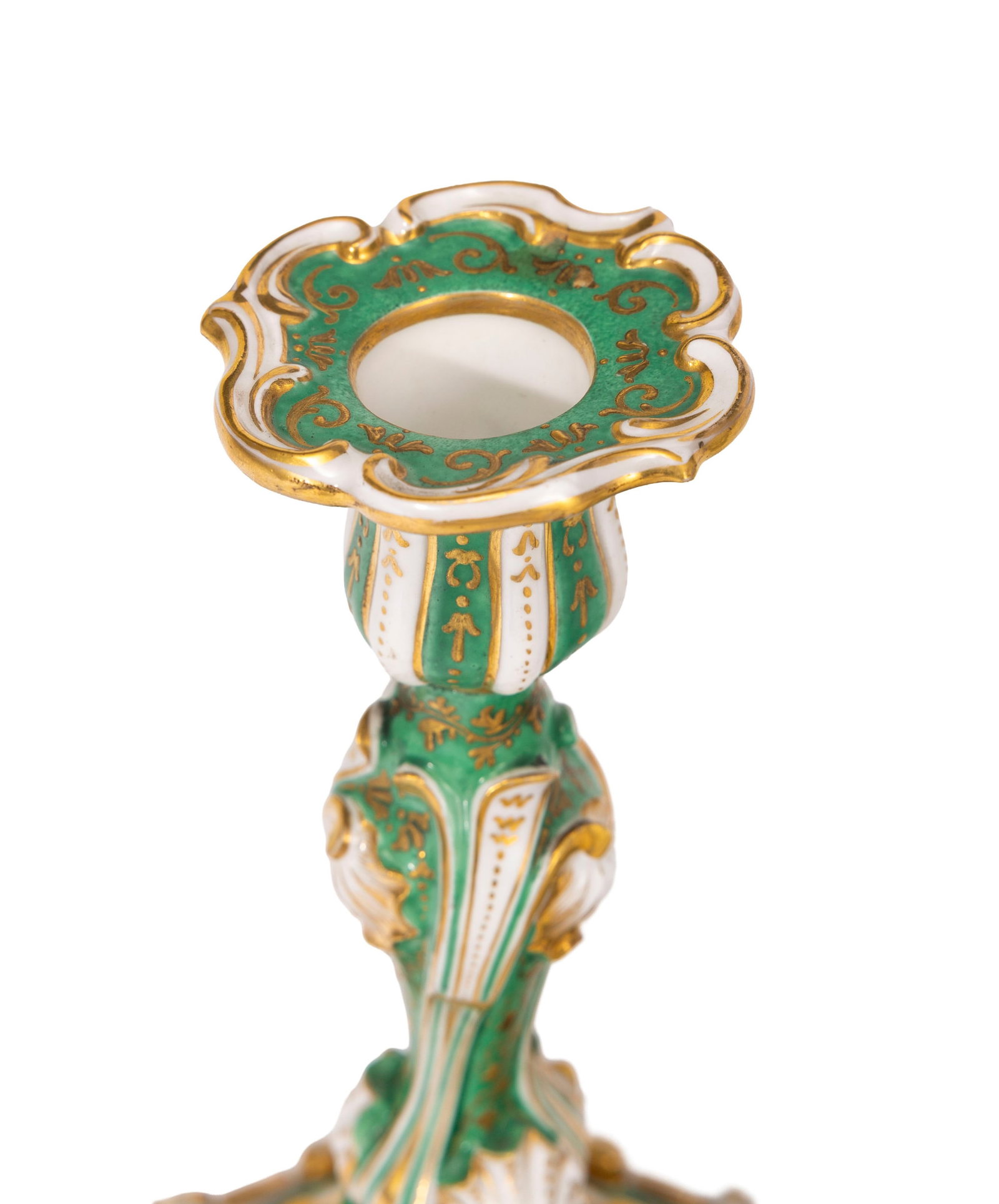 Jacob Petit. Ensemble de 2 paires de bougeoirs en porcelaine, Paris, XIXe s., à décor de f - 7