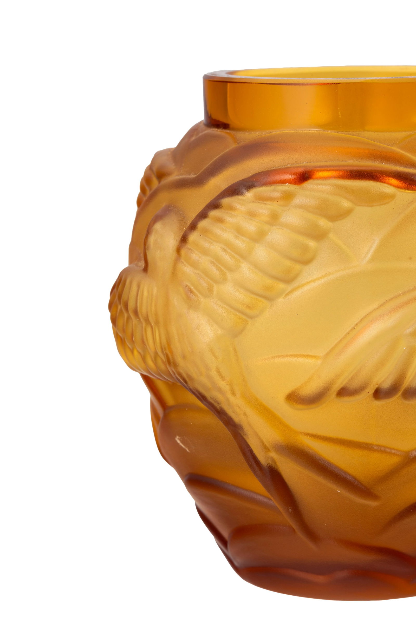 Vase ovoïde en verre moulé-pressé teinté ambre, dans le goût de Sabino,  - 2