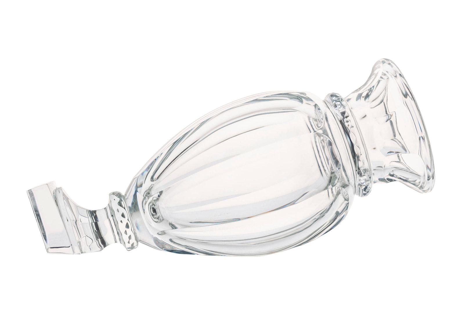 Baccarat. Vase en cristal, modèle Amphora, long. 34,5 cm - 2