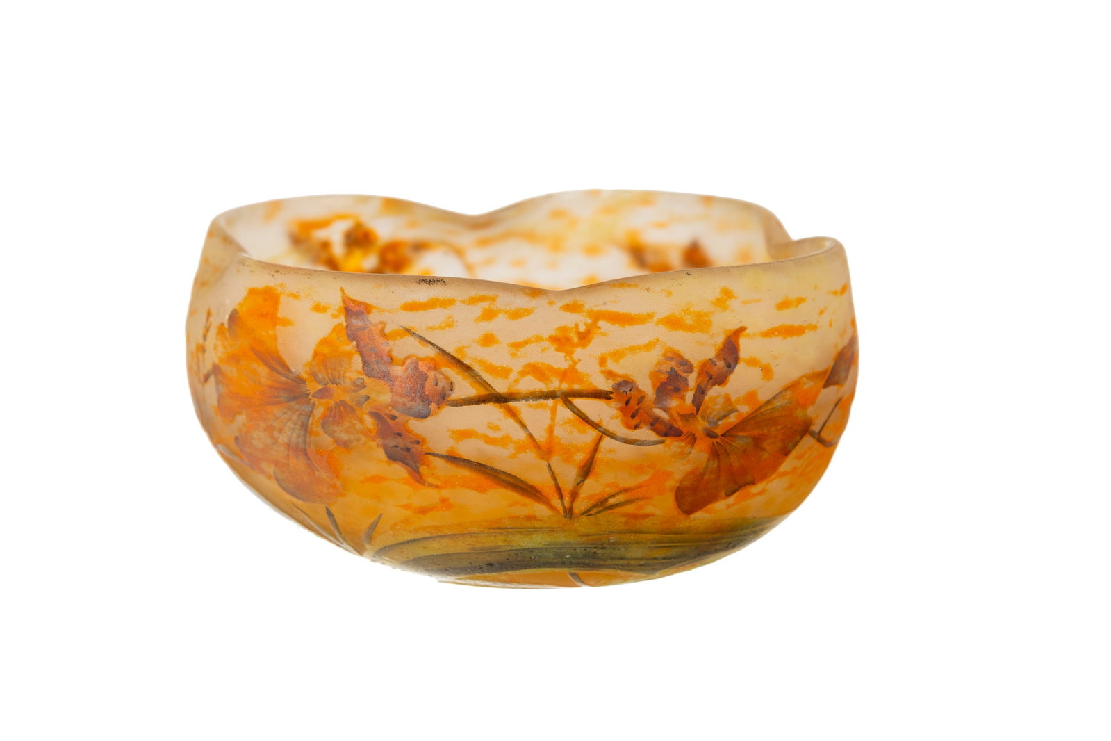 Daum Nancy. Coupe quadrilobée en verre multicouche, à décor gravé à l'acide - 4