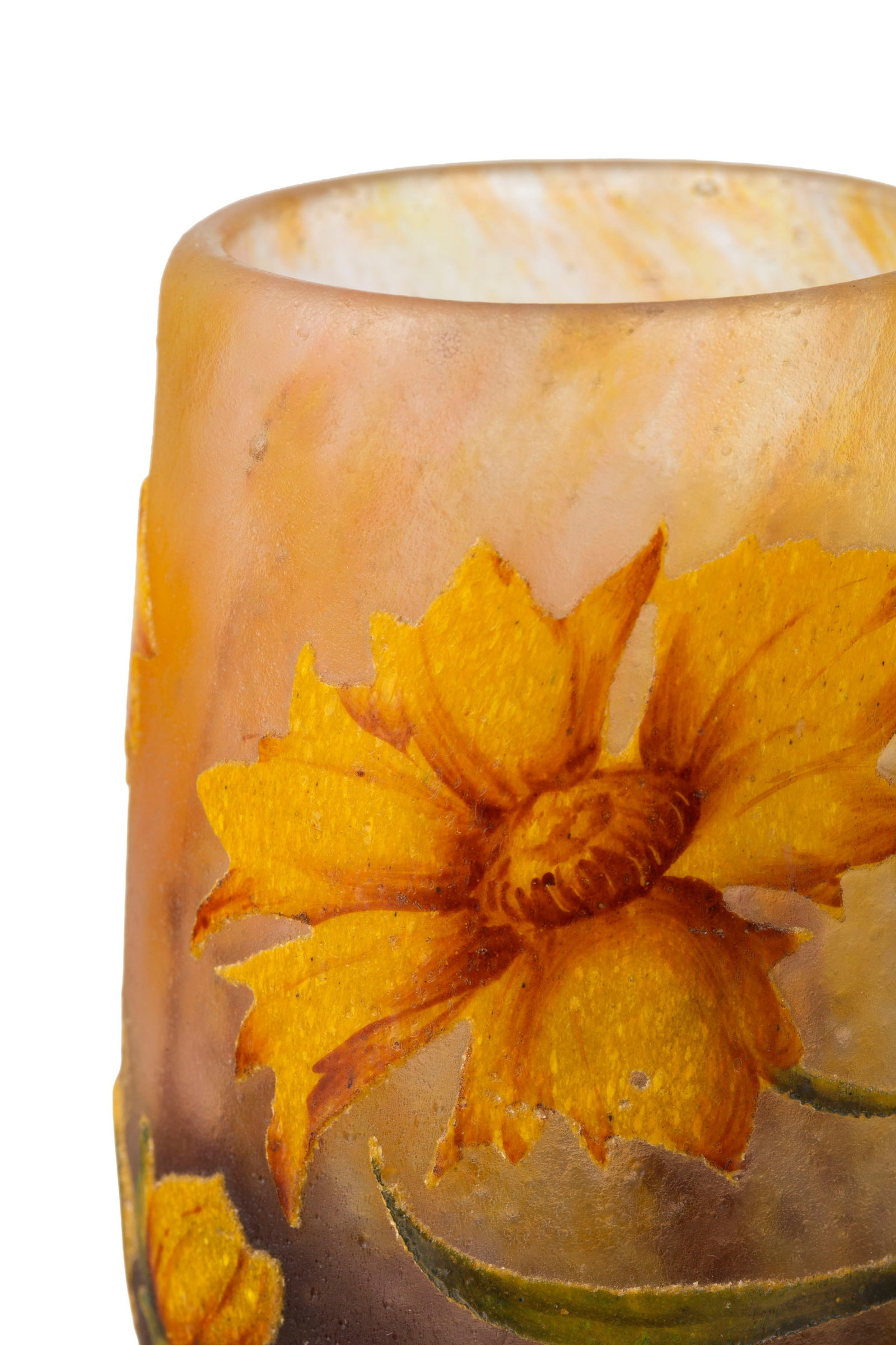 Daum Nancy. Petit vase ovoïde en verre multicouche, à décor gravé à l'acide - 4