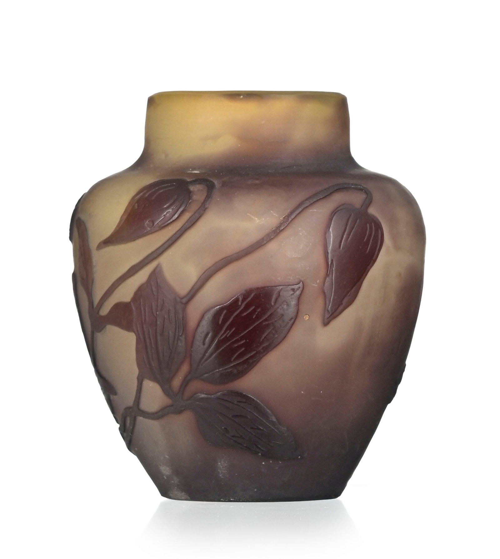 Gallé. Petit vase ovoïde à col droit en verre multicouche, à décor dég - 2