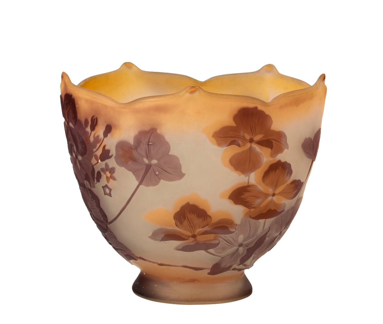 Gallé. Vase sur talon en verre multicouche, à décor dégagé à l'acide d - 2