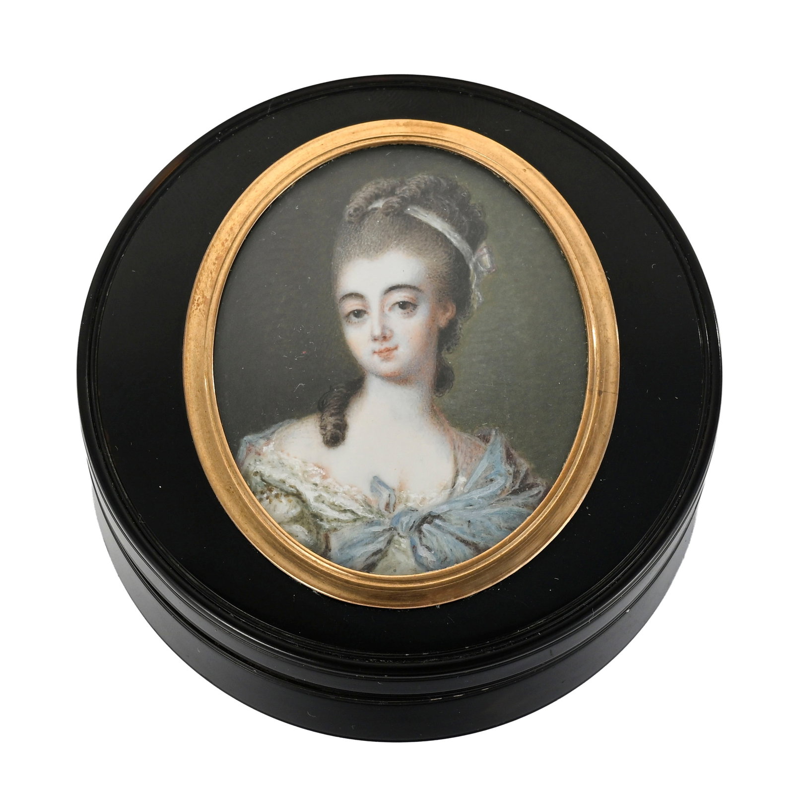 Ensemble de cinq boîtes rondes en composition noire et écaille, France fin XVIIIe-déb - 2