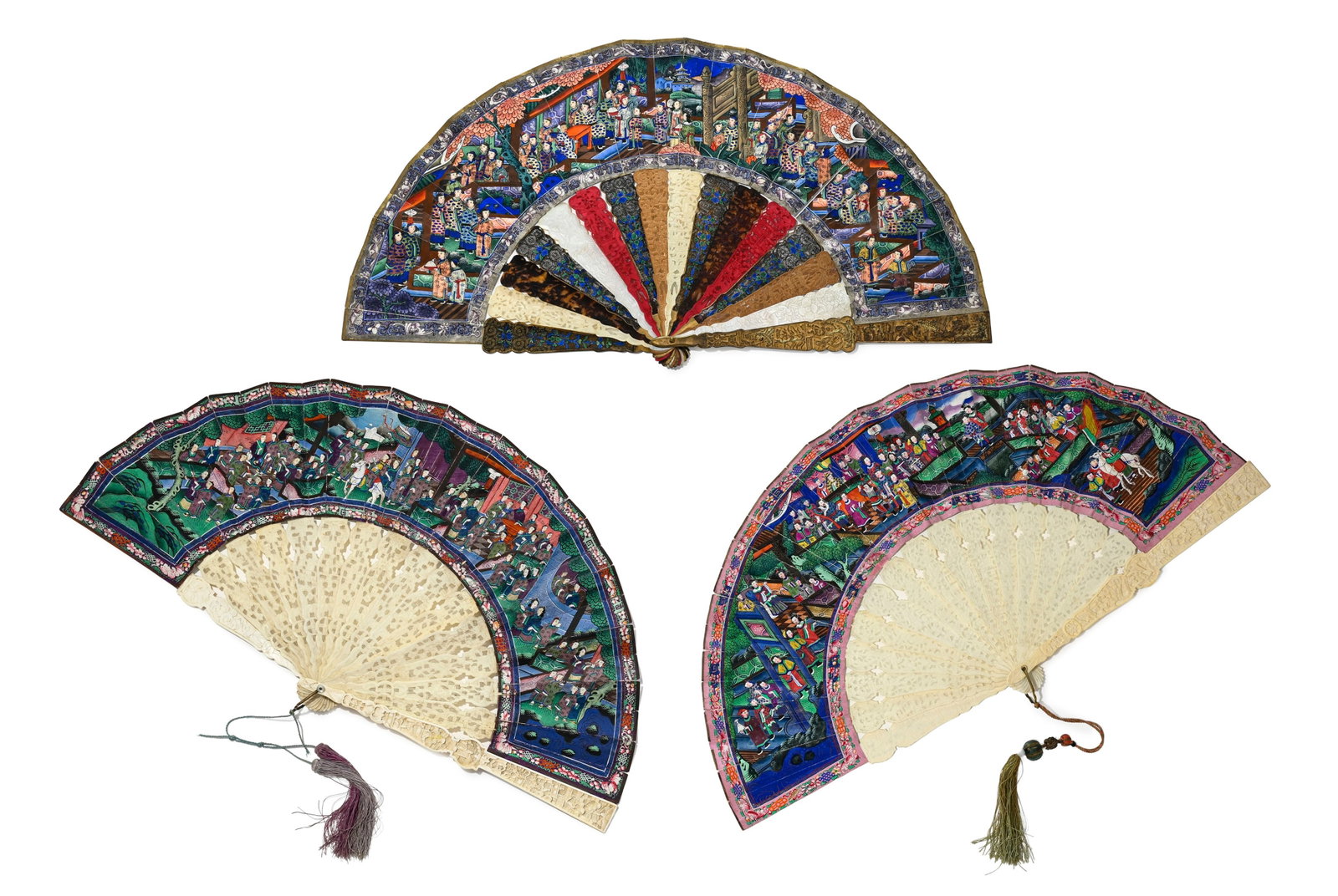3 éventails à monture en ivoire, Canton, Chine, milieu du XIXe s., les feuilles peintes de - 4