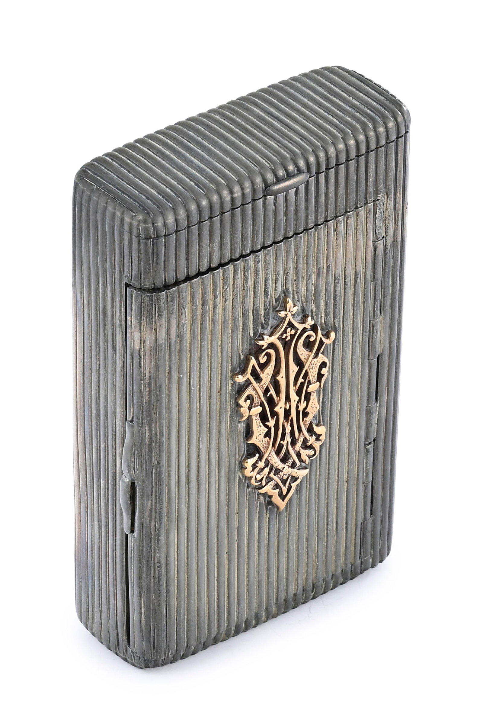 Étui à cigarettes en argent cannelé, Saint-Pétersbourg, vers 1890, Mikhail Isako - 3