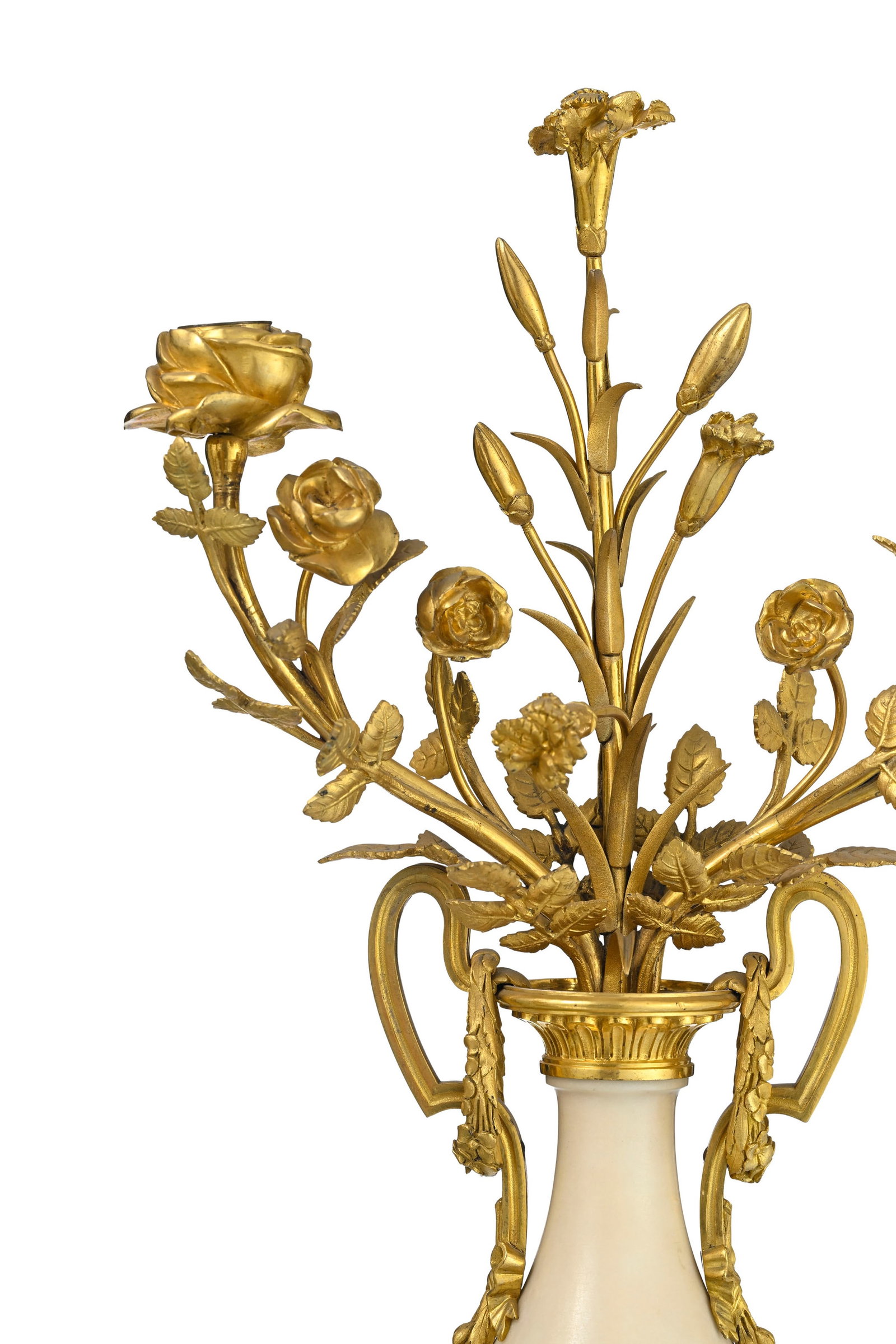 Paire de candélabres de style Louis XVI, XIXe s., à fût balustre en marbre blanc sout - 4