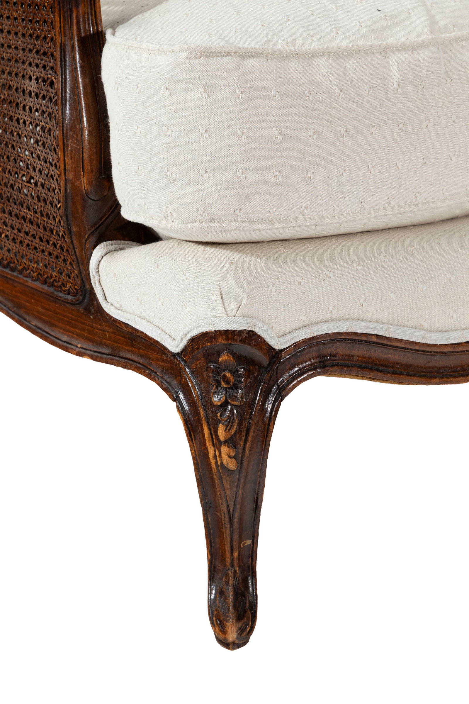Bergère de style Louis XV, XIXe s., en noyer mouluré et sculpté, garniture en tissu b - 3