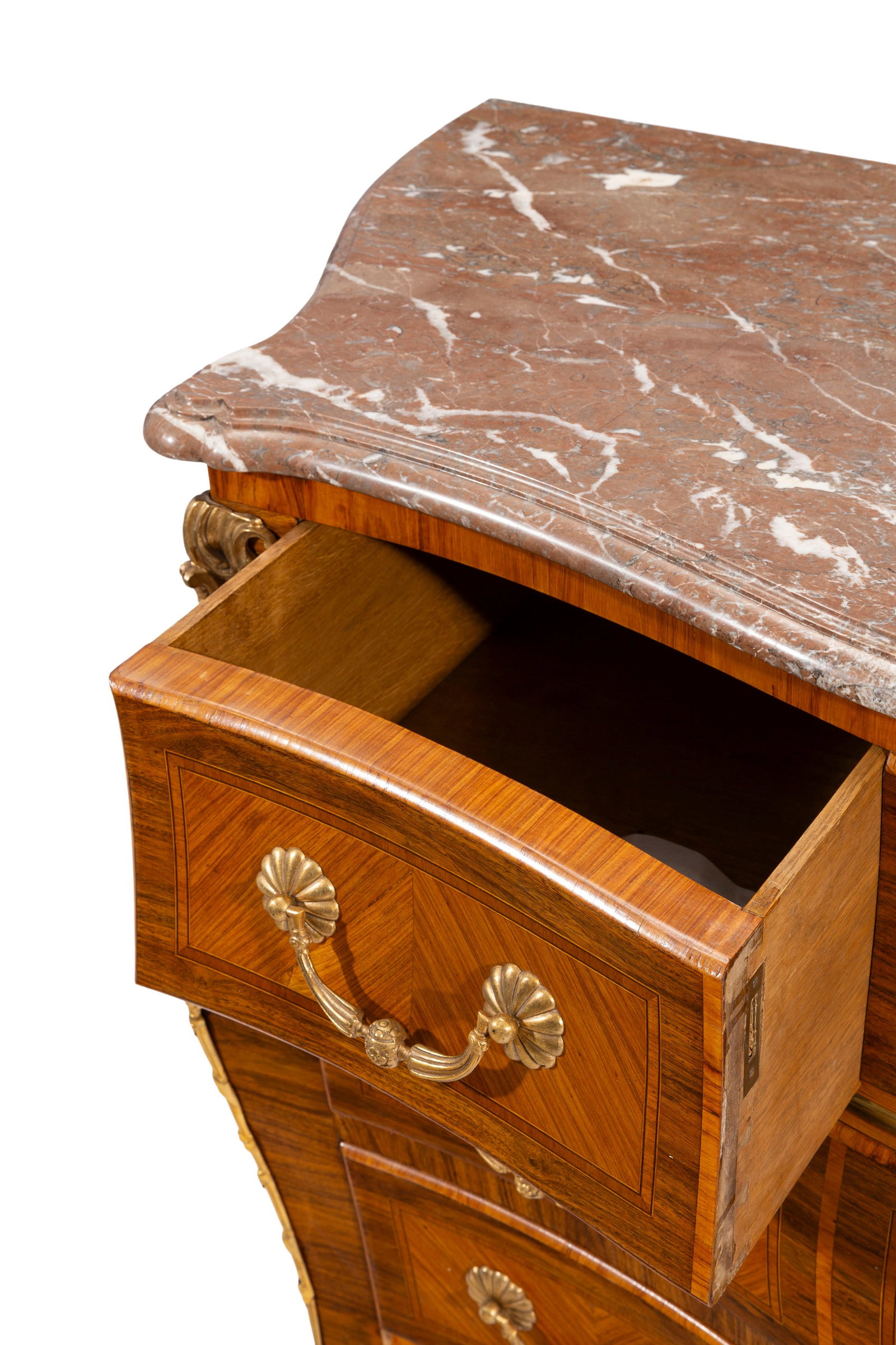 Commode tombeau de style Louis XV, XXe s., en placage de bois de rose et bois de violette, faça - 3