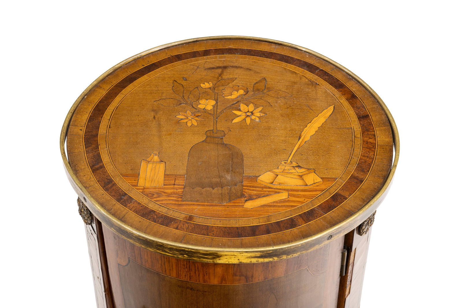 Table de salon de forme tambour d'époque Transition, en placage de bois de rose, palissandre et - 2
