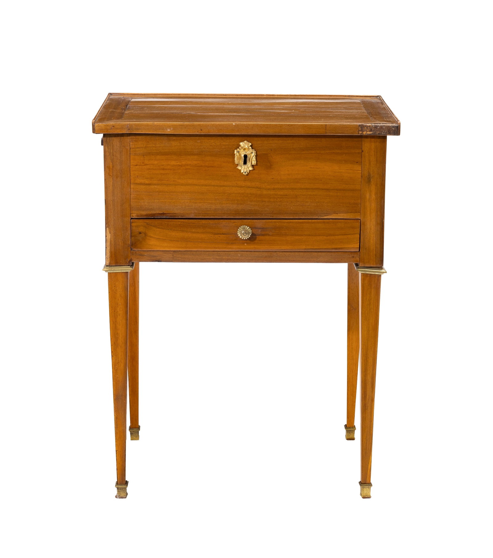 Table de salon d'époque Louis XVI estampillée M.OHNEBERG, en placage d'acajou, ouvrant un : Table de salon d'époque Louis XVI estampillée M.OHNEBERG, en placage d'acajou, ouvrant un plateau agrémenté d'une glace et démasquant deux tablettes latérales, et un