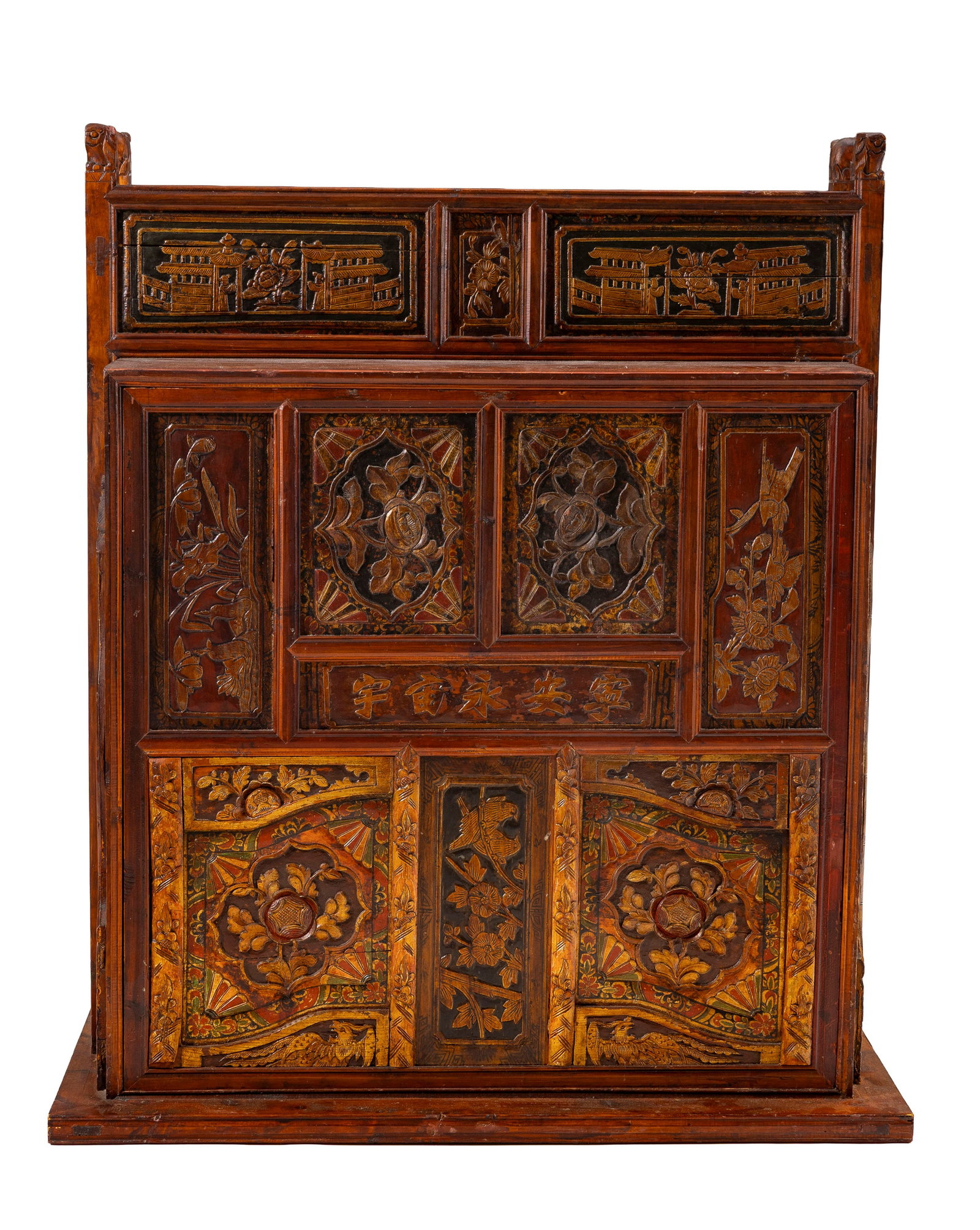 Coffre de mariage, Peranakan, début du XXe s., en bois polychrome sculpté de scènes a - 2