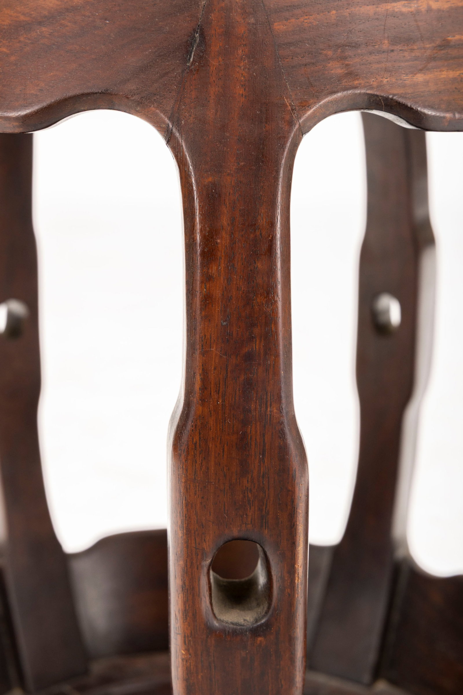 Paire de tabourets, Chine, dynastie Qing, en hongmu, assise en pierre de rêve, h. 49 cm - 3
