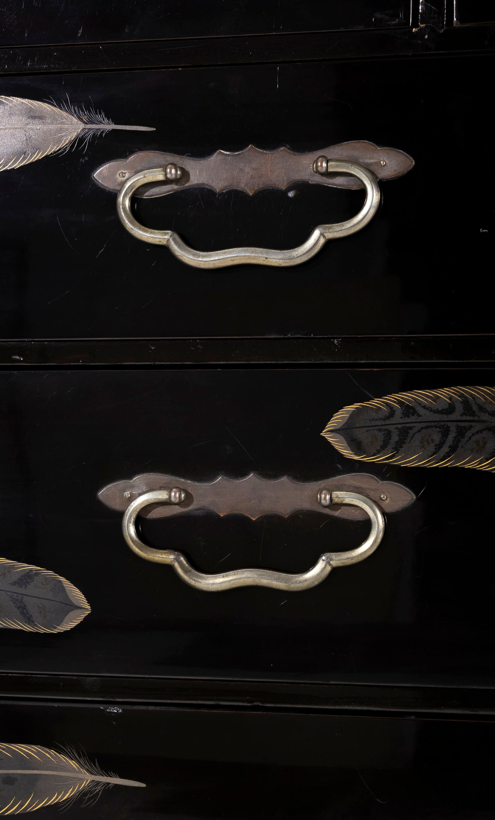 Cabinet, Japon, époque Meiji, en bois laqué noir et ferrures patinées à déc - 10