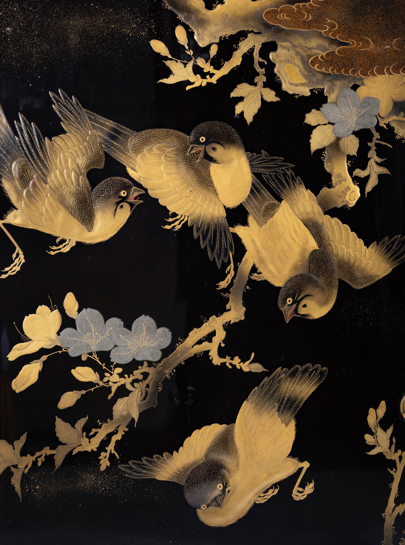 Cabinet, Japon, époque Meiji, en bois laqué noir et ferrures patinées à déc - 8