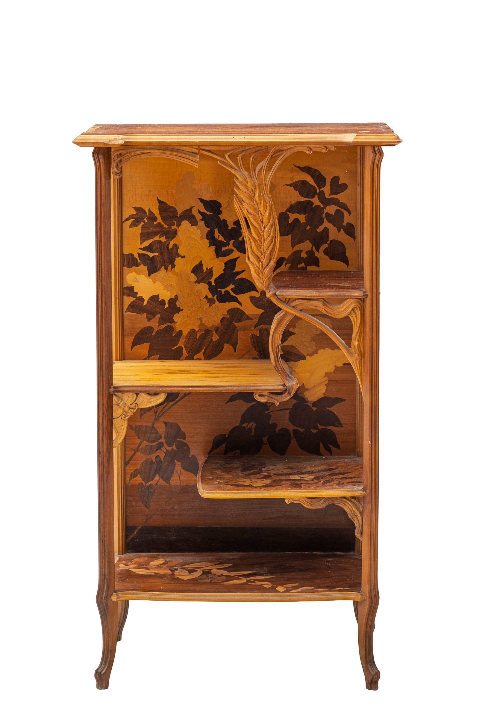 Cabinet d'époque Art Nouveau signé Gallé, en hêtre sculpté d'une gerbe de b: Cabinet d'époque Art Nouveau signé Gallé, en hêtre sculpté d'une gerbe de blé, papillon et éléments végétaux, marqueterie à décor de fleurs