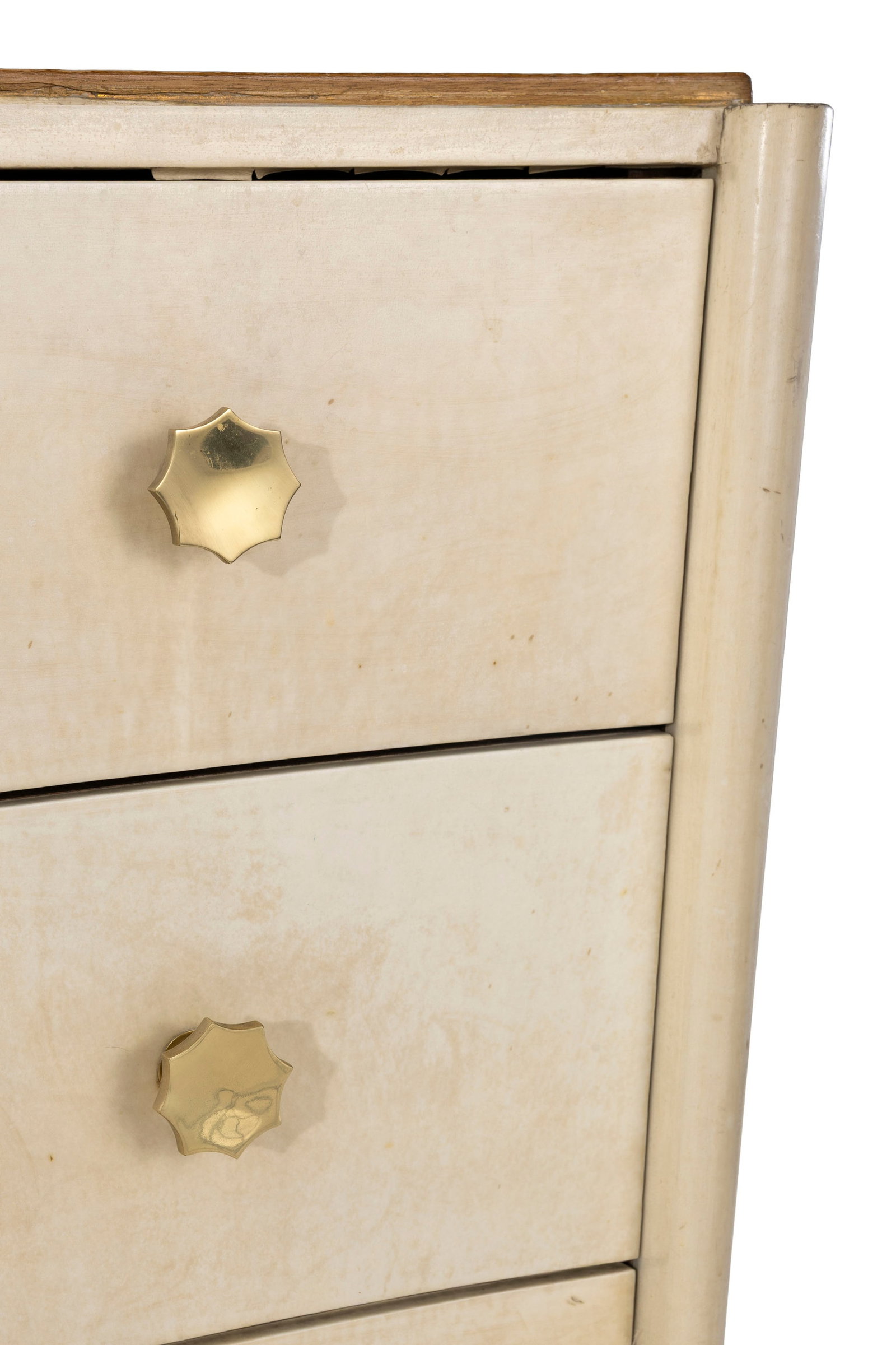Commode attribuée à André Arbus, milieu du XXe s., en parchemin, bois naturel et dor& - 5