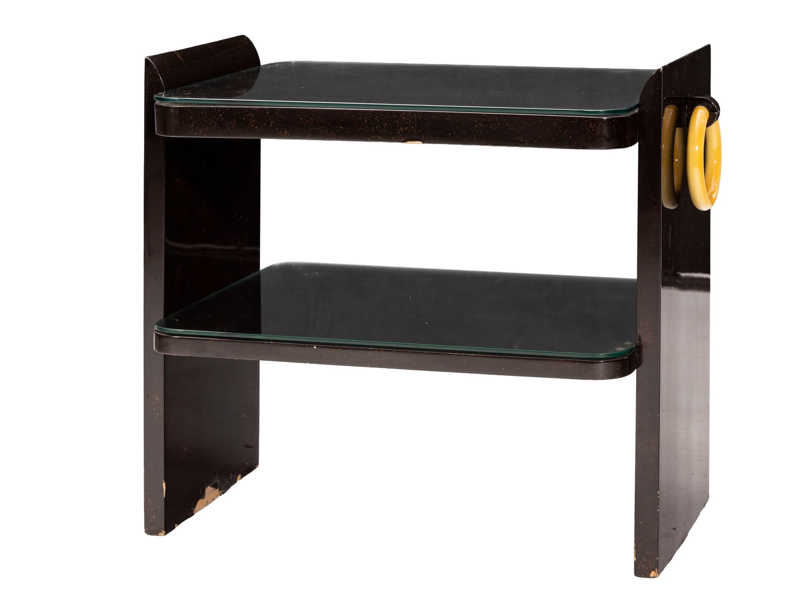 Table d'appoint de style Art Déco attribuée à Jean Dunand (1877-1942), en bois laqu&#: Table d'appoint de style Art Déco attribuée à Jean Dunand (1877-1942), en bois laqué, poignées latérales, 61x74x48 cm Provenance: Fischer, Lucerne, 12 novembre 2009, lot 